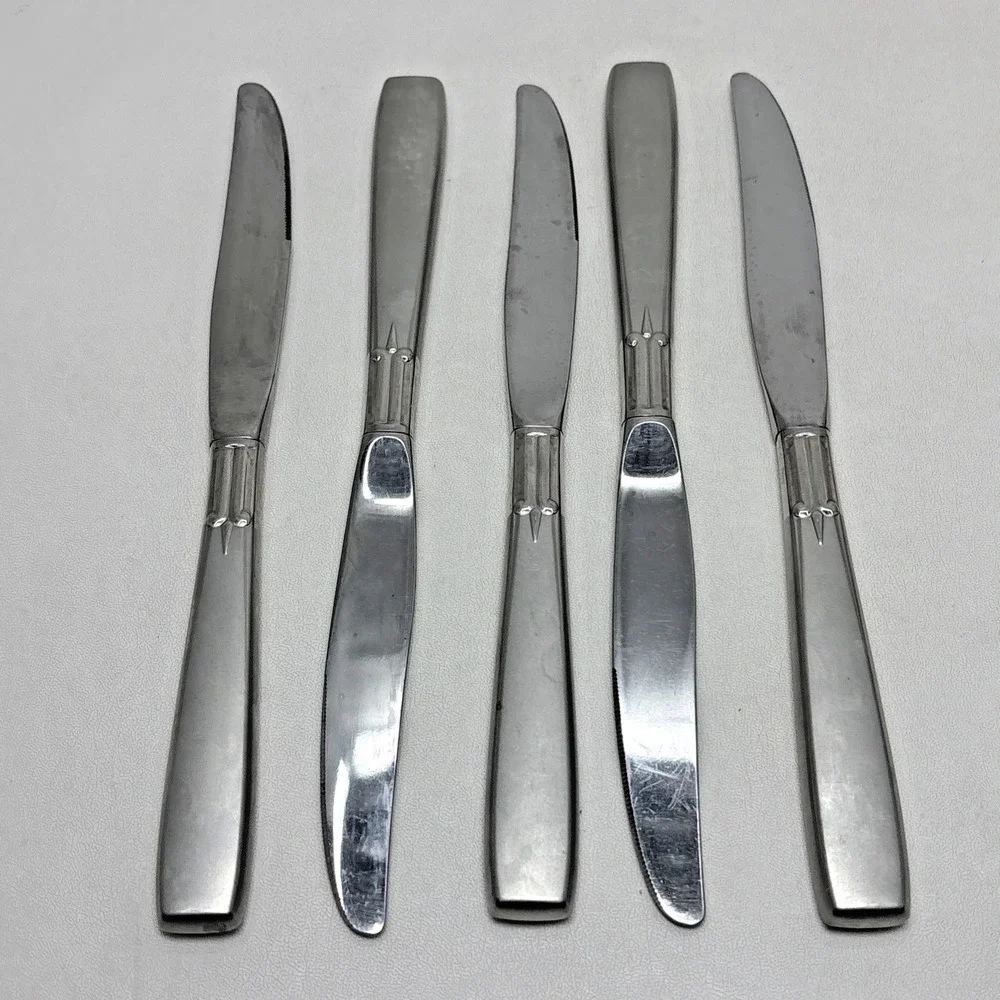 Oneida Stainless Accent lot of 7 Dinner Knives Butter Satin‎ Handle Flatware